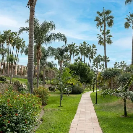 Palmas 17b Oasis Apartment *